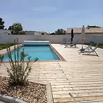 Le Logis De Raphabel Aparthotel