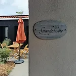 Le Logis De Raphabel Lägenhetshotell 3*