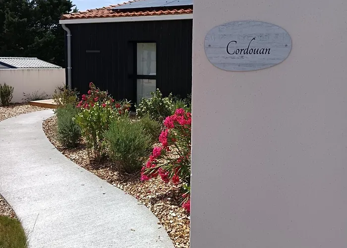 Le Logis De Raphabel Lägenhetshotell